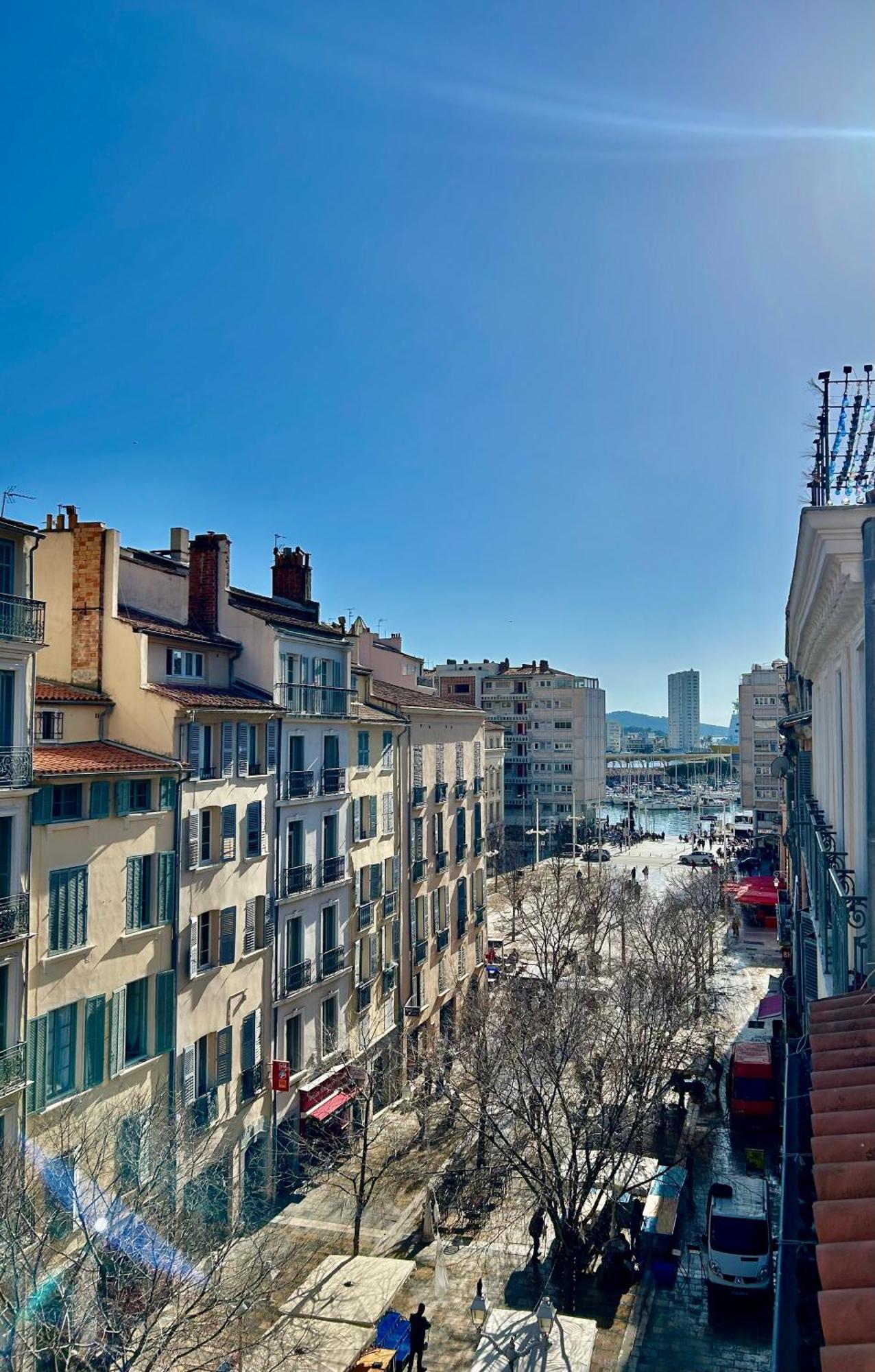 Duplex Climatise Proche Port Toulon Apartment ภายนอก รูปภาพ